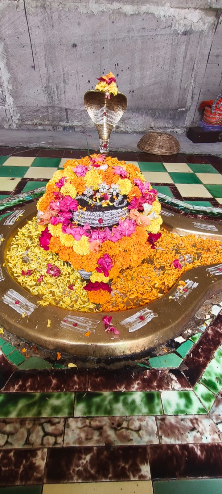 કુળદેવી શ્રી ખંભલાવ મા ના દર્શન , શ્રીરામનાથ મહાદેવના દર્શન તથા શ્રી કષ્ટભંજન હનુમાનજી મહારાજના દર્શન 3
